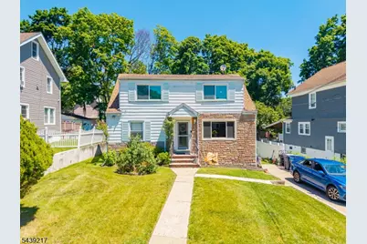 261 Shepard Ave, Englewood, NJ 07631 - Photo 1