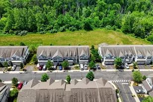 97 Autumn Ln, Montgomery Township, NJ 08558 - Photo 3