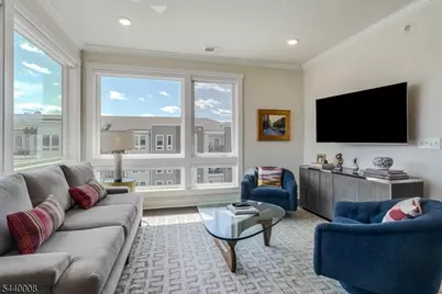 3 Vanderbilt Blvd #402, Florham Park, NJ 07932 - Photo 3