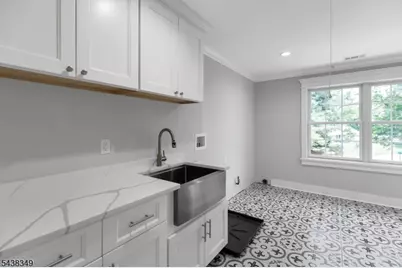 22 Monroe Pl, Bernards Township, NJ 07920 - Photo 37