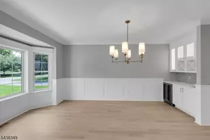 22 Monroe Pl, Bernards Township, NJ 07920 - Photo 7