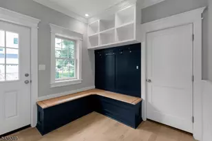 22 Monroe Pl, Bernards Township, NJ 07920 - Photo 25