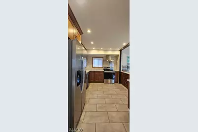 11 Martha Ave, Clifton, NJ 07011 - Photo 5