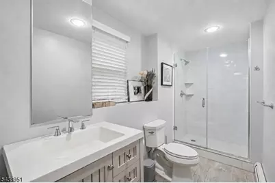 275 Wyoming Ave, Maplewood, NJ 07040 - Photo 25