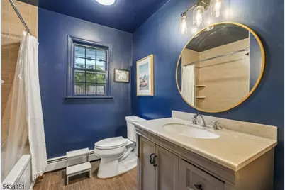 275 Wyoming Ave, Maplewood, NJ 07040 - Photo 17