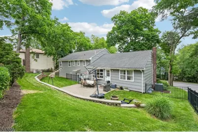 275 Wyoming Ave, Maplewood, NJ 07040 - Photo 31