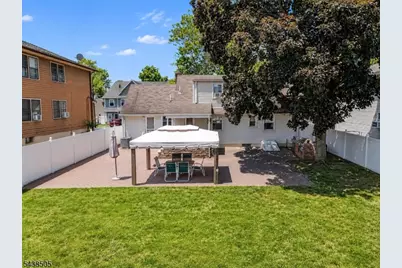 245 N 11th St, Kenilworth, NJ 07033 - Photo 19