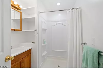 233 Beck Ave, Franklin Township, NJ 08873 - Photo 31