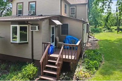 233 Beck Ave, Franklin Township, NJ 08873 - Photo 3