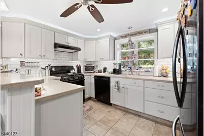 233 Beck Ave, Franklin Township, NJ 08873 - Photo 9