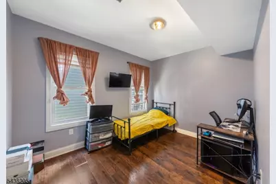77 S 16th St, East Orange, NJ 07018 - Photo 9