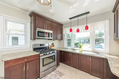 776 Lake Shore Dr, Parsippany, NJ 07054 - Photo 9