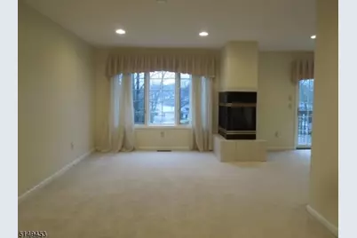 15 Barge Ct, Montville Township, NJ 07045 - Photo 5