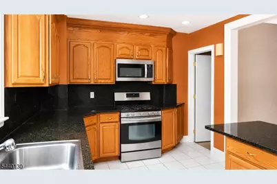 112 Rollinson St, West Orange Township, NJ 07052 - Photo 5
