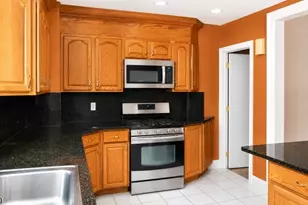 112 Rollinson St, West Orange Township, NJ 07052 - Photo 5