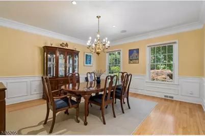 12 Oak Hill Dr, Bernards Township, NJ 07920 - Photo 11