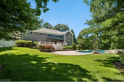12 Oak Hill Dr, Bernards Township, NJ 07920 - Photo 33