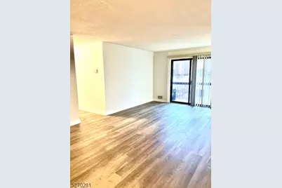 1150-1190 W St George #B44, Linden, NJ 07036 - Photo 3