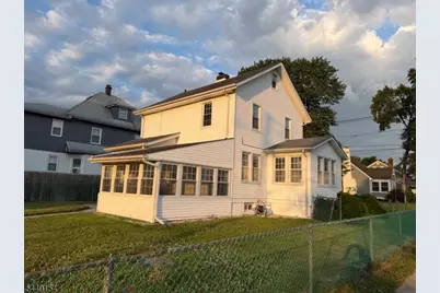 301 Manning Ave, North Plainfield, NJ 07060 - Photo 7