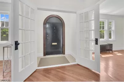 153 Clairmont Ter, Orange, NJ 07050 - Photo 3