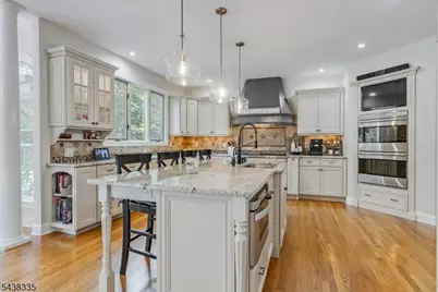 21 Rockage Rd, Warren Township, NJ 07059 - Photo 11