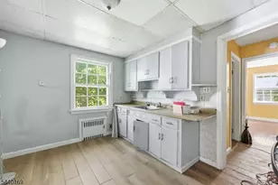 10 McGotty Pl, Irvington, NJ 07111 - Photo 3