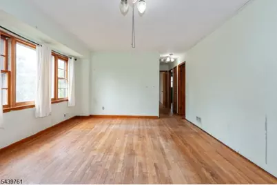 4 N 16th Ave, Manville, NJ 08835 - Photo 5