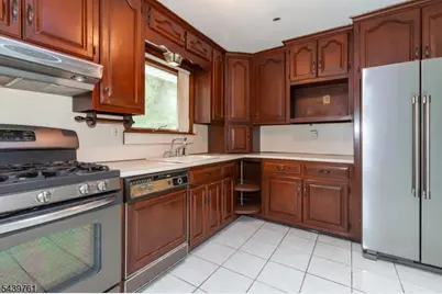 4 N 16th Ave, Manville, NJ 08835 - Photo 7
