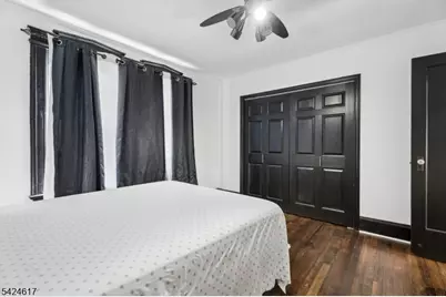 908 S 16th St, Newark, NJ 07108 - Photo 19