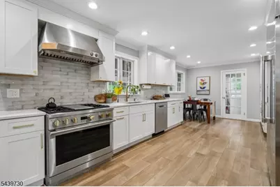 36 Wentworth Dr, Berkeley Heights Township, NJ 07922 - Photo 21