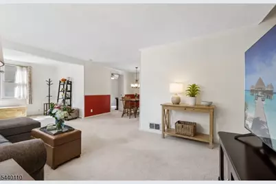 40 Elmwood Rd, Florham Park, NJ 07932 - Photo 7
