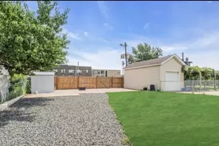 66 Atlantic St, Carteret, NJ 07008 - Photo 27