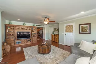 17 Leonard Terrace, Wayne, NJ 07470 - Photo 19