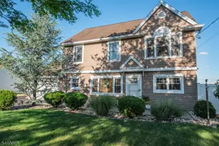 17 Leonard Terrace, Wayne, NJ 07470 - Photo 3