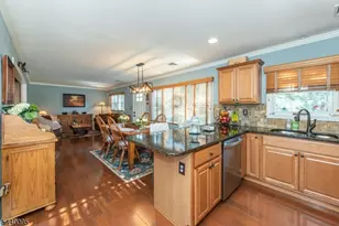 17 Leonard Terrace, Wayne, NJ 07470 - Photo 11