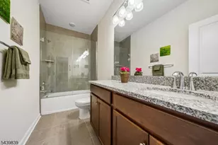 7 Jessica Ln 11202, Union Township, NJ 07083 - Photo 17