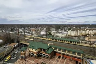 1 Carriage City Plz, Rahway, NJ 07065 - Photo 17