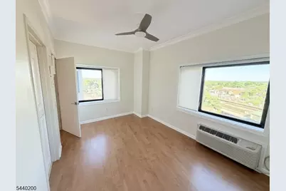 1 Carriage City Plz #908, Rahway, NJ 07065 - Photo 7