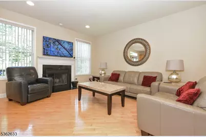 3 Skyview Dr, North Haledon, NJ 07508 - Photo 9