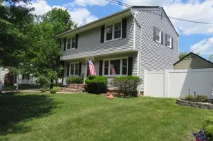 78 6th Ave, Woodbridge Township, NJ 07064 - Photo 3