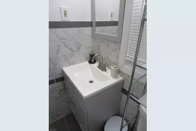 78 6th Ave, Woodbridge Township, NJ 07064 - Photo 15