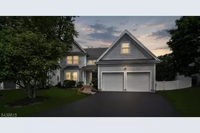 7 Holly Ct, Bloomfield, NJ 07003 - Photo 45