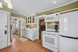 48 Mountain Ave, Mendham, NJ 07945 - Photo 13