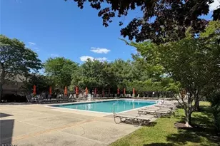 601 Sunshine Ct, Sayreville, NJ 08859 - Photo 11