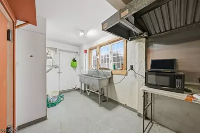 409 Woodport Rd, Sparta Township, NJ 07871 - Photo 23