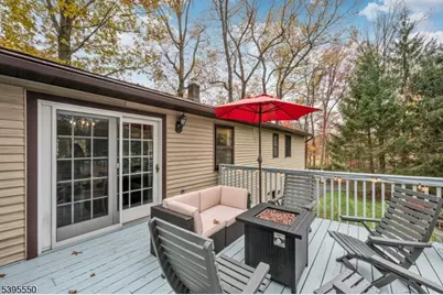 41 Shongum Rd, Randolph Township, NJ 07869 - Photo 25