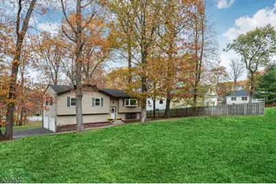 41 Shongum Rd, Randolph Township, NJ 07869 - Photo 33