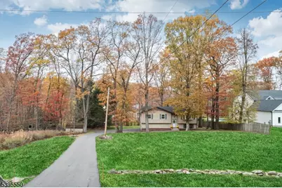41 Shongum Rd, Randolph Township, NJ 07869 - Photo 31
