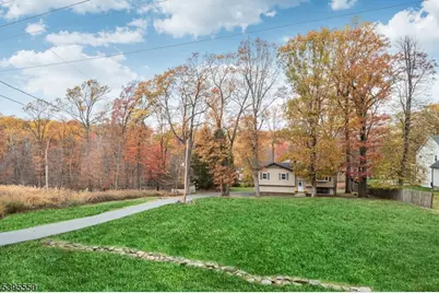 41 Shongum Rd, Randolph Township, NJ 07869 - Photo 33