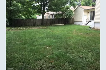 91 Irving Ave, Livingston, NJ 07039 - Photo 15